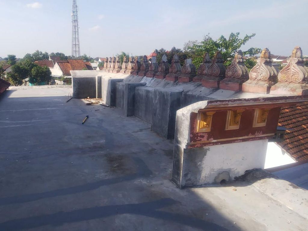 Kebangetan! 5 ABG Tulungagung Nekat Mesum di Masjid